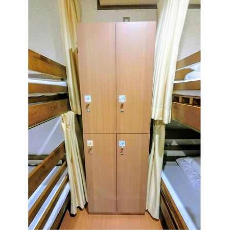 Guest House Na-No-Hana - Hostel, Caters To Women Kyoto Exterior photo